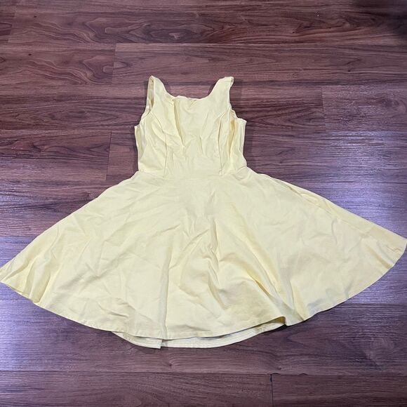 Lulus Wanderlust Yellow Skater Dress Womens Small Fitted Rayon Blend Lined - Picture 1 of 8